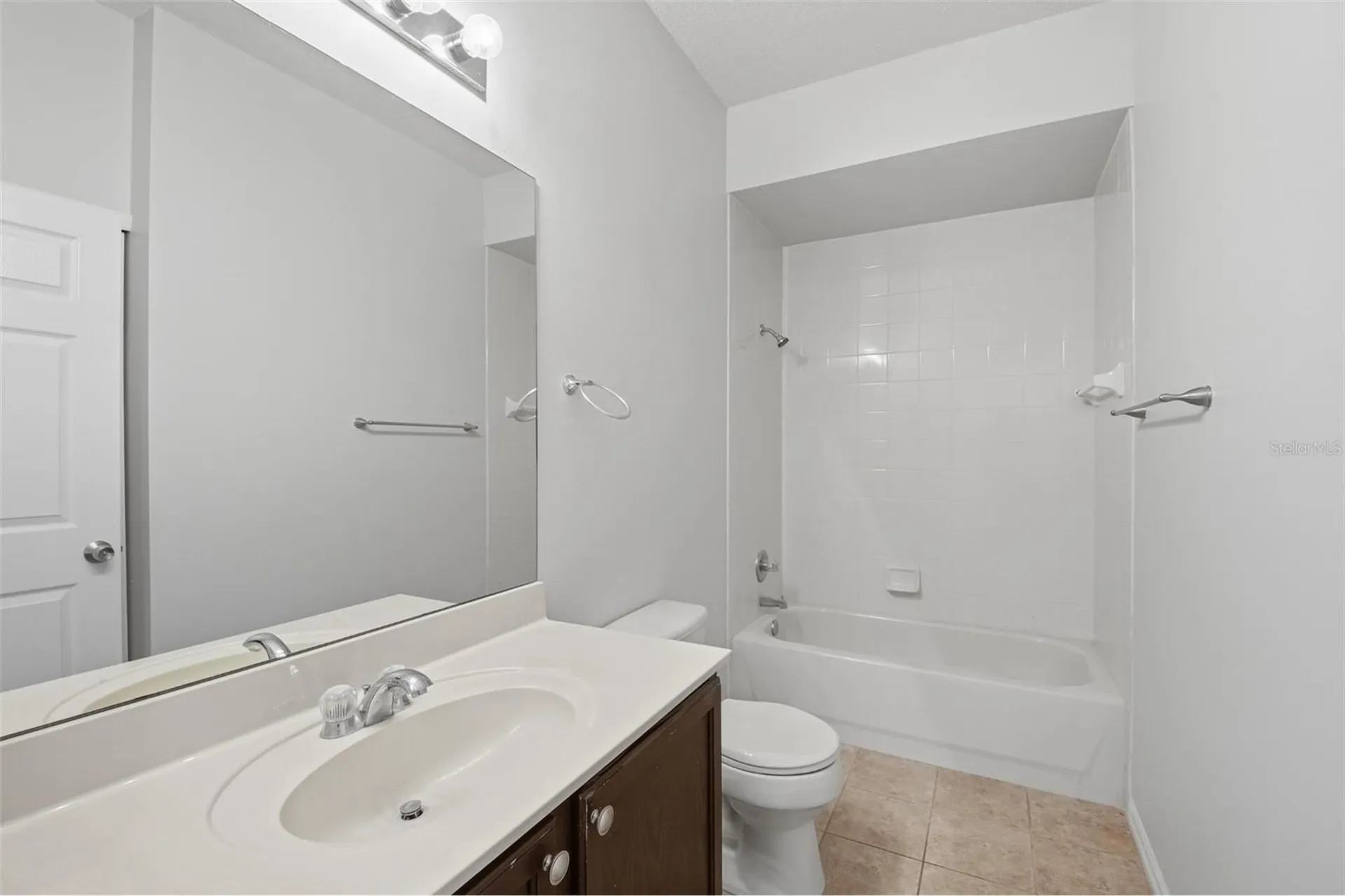 949 Whispering Cypress Lane Orlando FL 32824