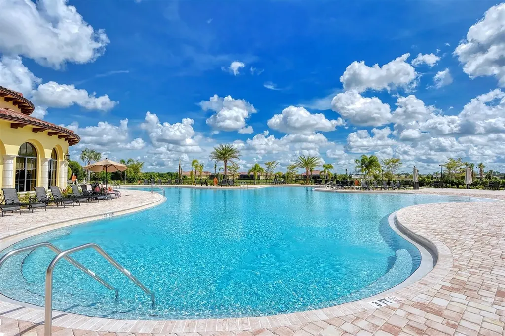 20310 Lagente Circle Venice FL 34293