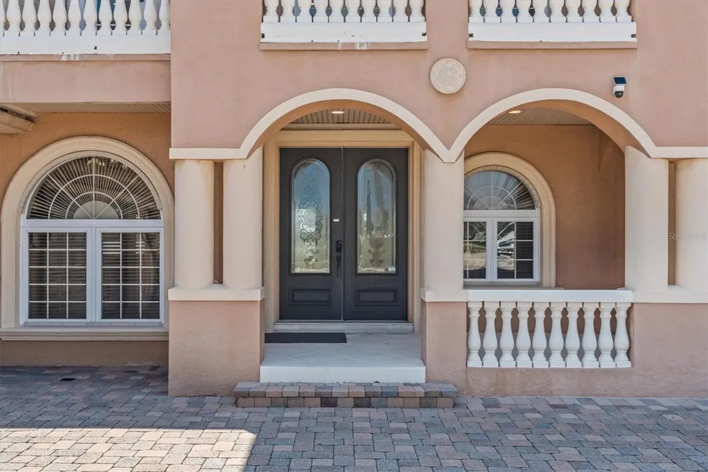 7 Cove View Court Cocoa Beach FL 32931