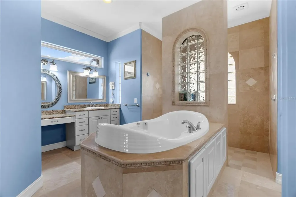 7 Cove View Court Cocoa Beach FL 32931