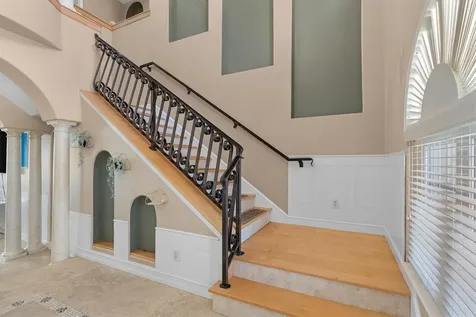 7 Cove View Court Cocoa Beach FL 32931
