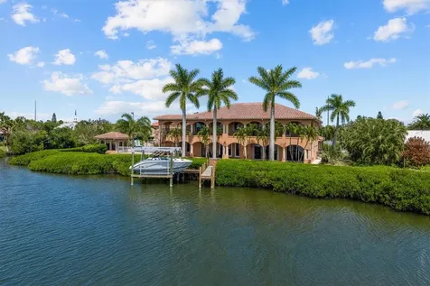 7 Cove View Court Cocoa Beach FL 32931