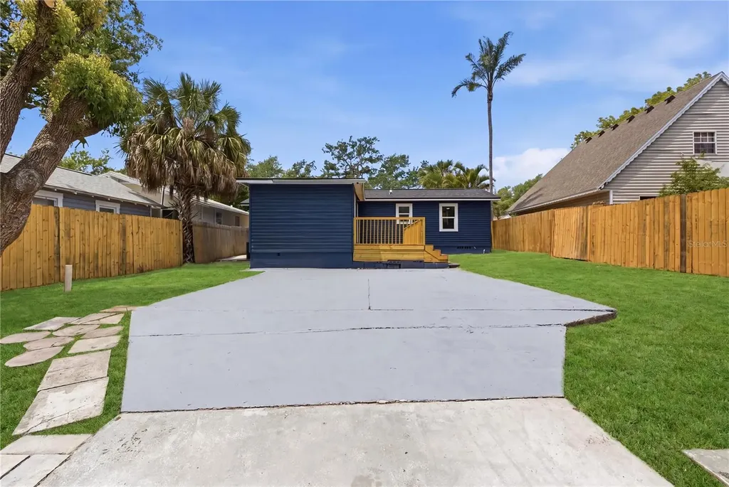 1865 Springtime Avenue Clearwater FL 33755