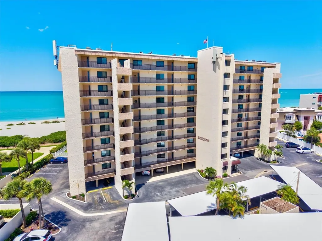 840 The Esplanade N Venice FL 34285