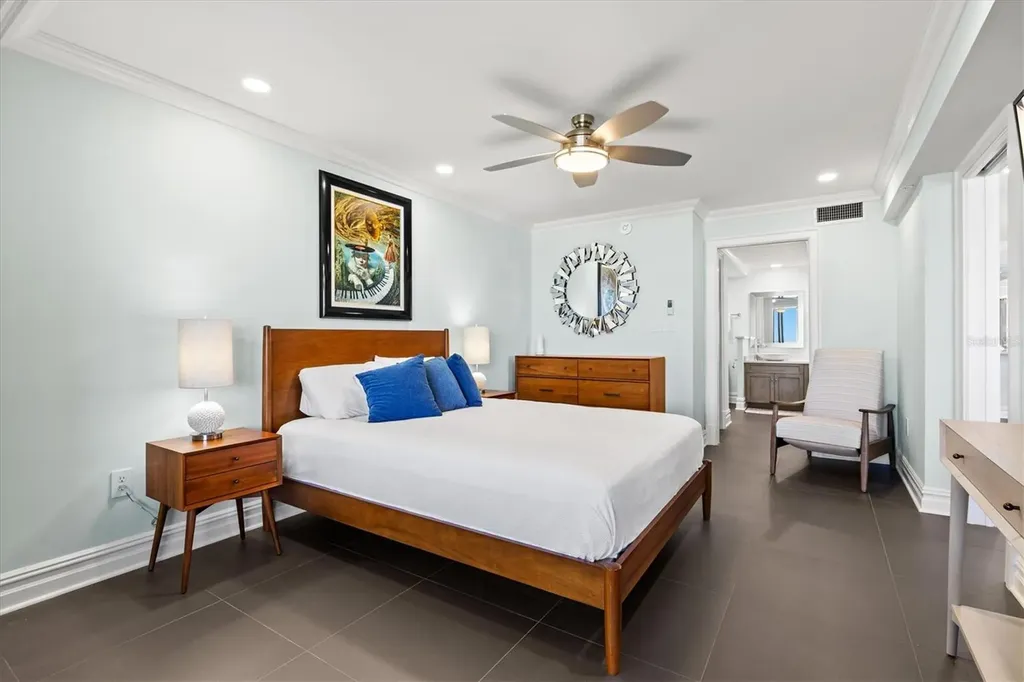 840 The Esplanade N Venice FL 34285