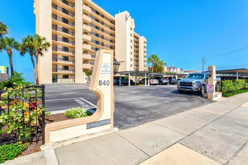 840 The Esplanade N Venice FL 34285