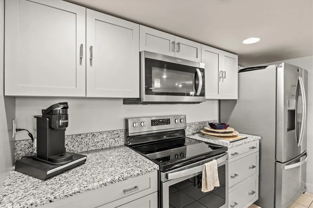 840 The Esplanade N Venice FL 34285