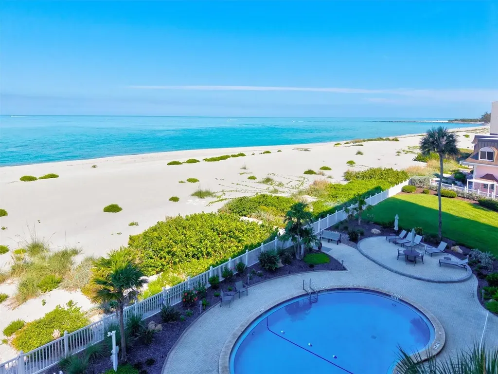 840 The Esplanade N Venice FL 34285