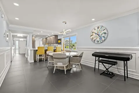 840 The Esplanade N Venice FL 34285