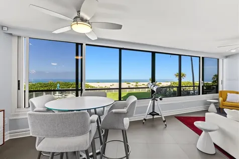 840 The Esplanade N Venice FL 34285