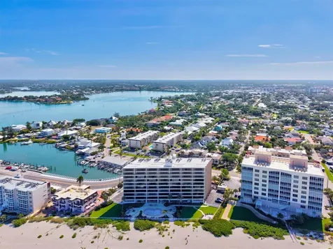 840 The Esplanade N Venice FL 34285