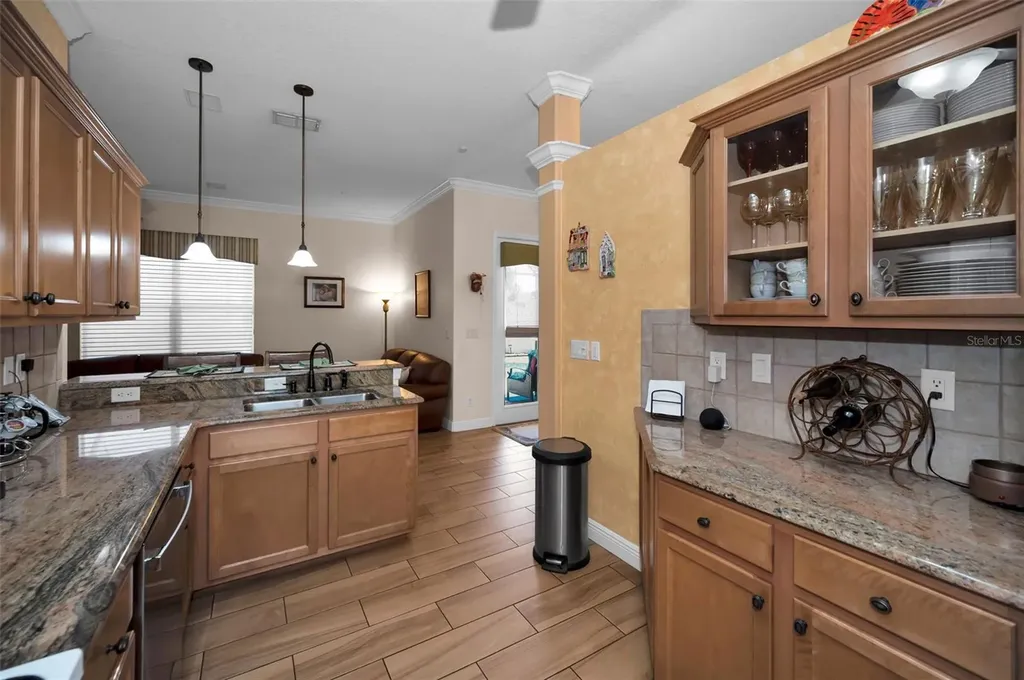 8202 Wild Oaks Circle Largo FL 33773