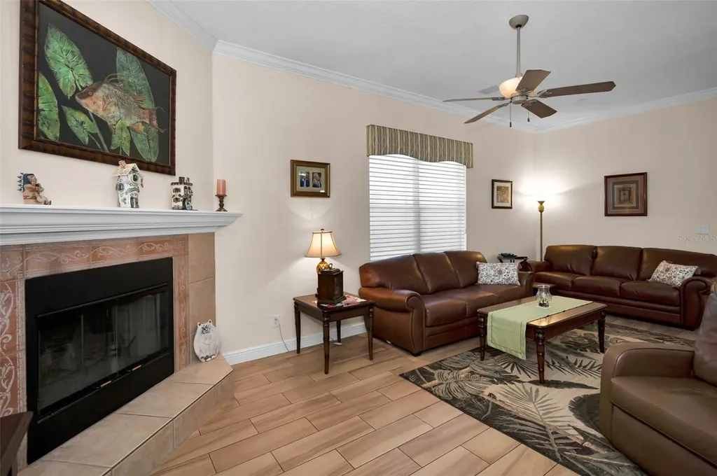 8202 Wild Oaks Circle Largo FL 33773