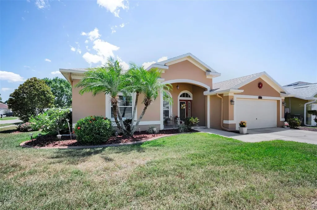 8202 Wild Oaks Circle Largo FL 33773