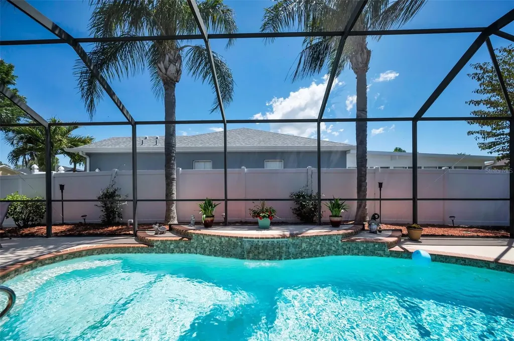 8202 Wild Oaks Circle Largo FL 33773