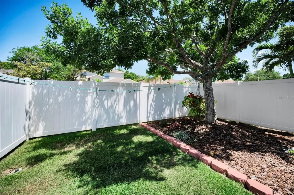 8202 Wild Oaks Circle Largo FL 33773