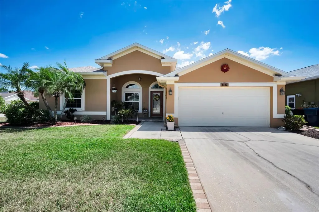 8202 Wild Oaks Circle Largo FL 33773