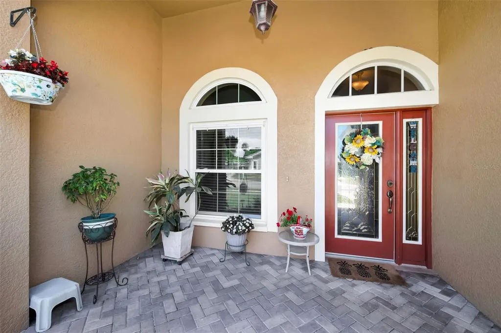 8202 Wild Oaks Circle Largo FL 33773