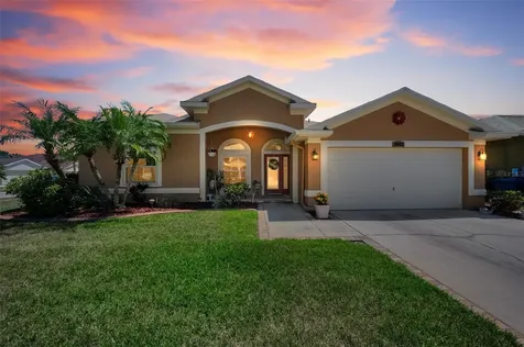 8202 Wild Oaks Circle Largo FL 33773