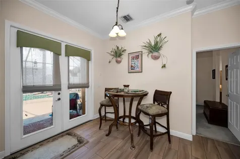 8202 Wild Oaks Circle Largo FL 33773