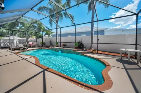 8202 Wild Oaks Circle Largo FL 33773