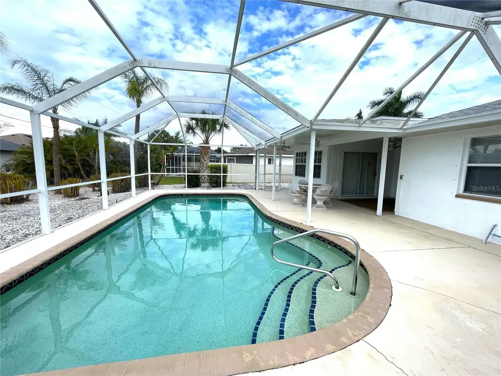 23372 Mullins Avenue Port Charlotte FL 33954