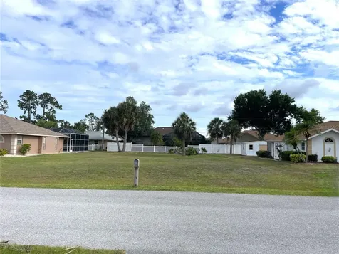 23372 Mullins Avenue Port Charlotte FL 33954