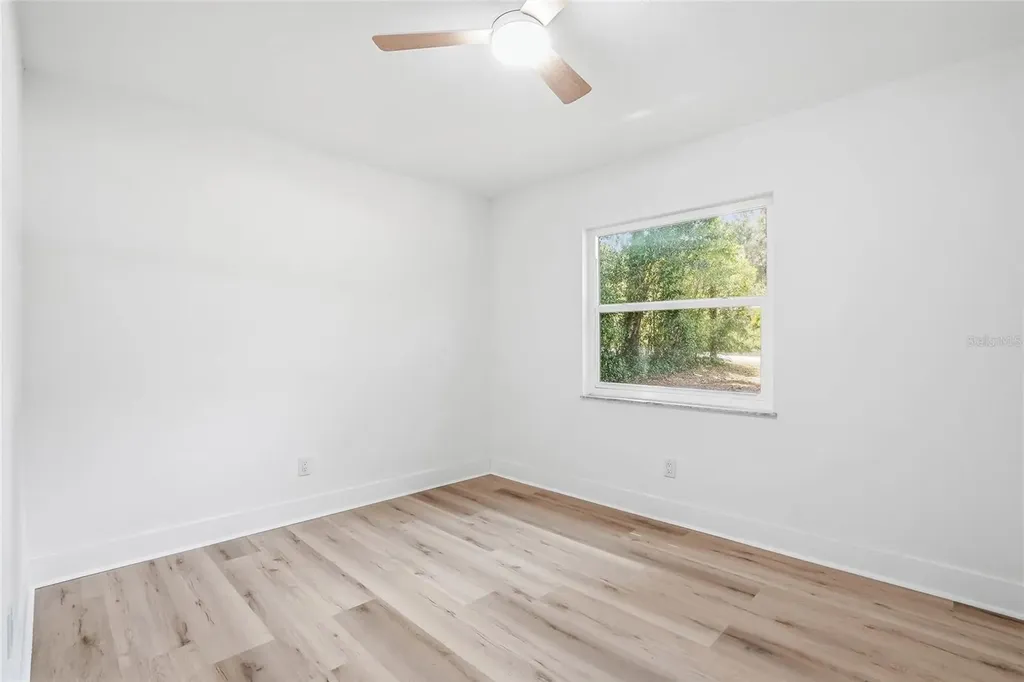 6040 Knollwood Drive Ridge Manor FL 33523