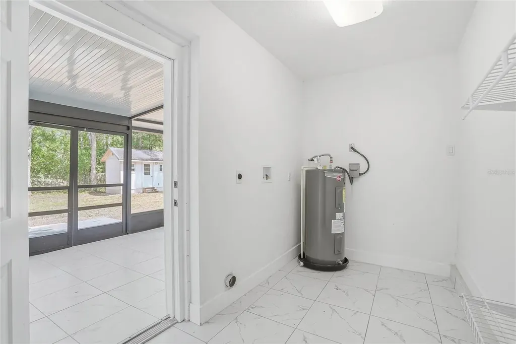 6040 Knollwood Drive Ridge Manor FL 33523