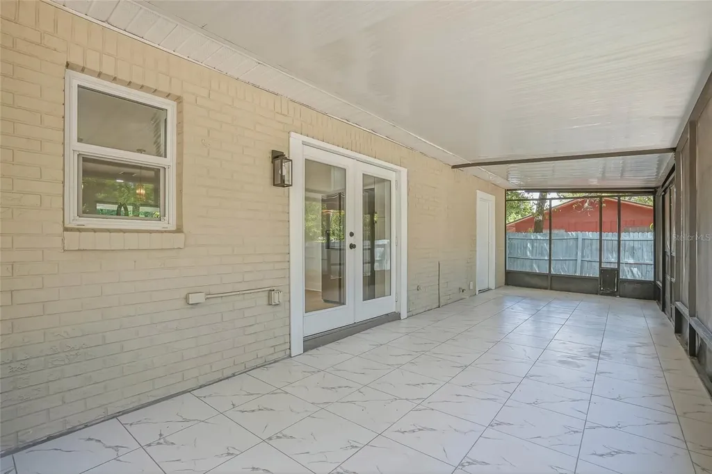 6040 Knollwood Drive Ridge Manor FL 33523