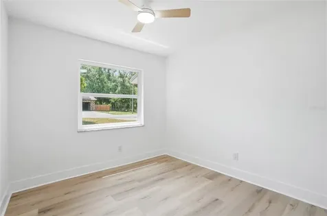 6040 Knollwood Drive Ridge Manor FL 33523