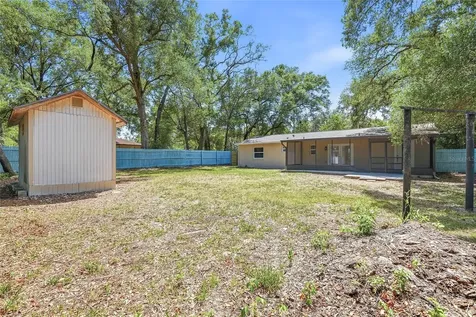 6040 Knollwood Drive Ridge Manor FL 33523
