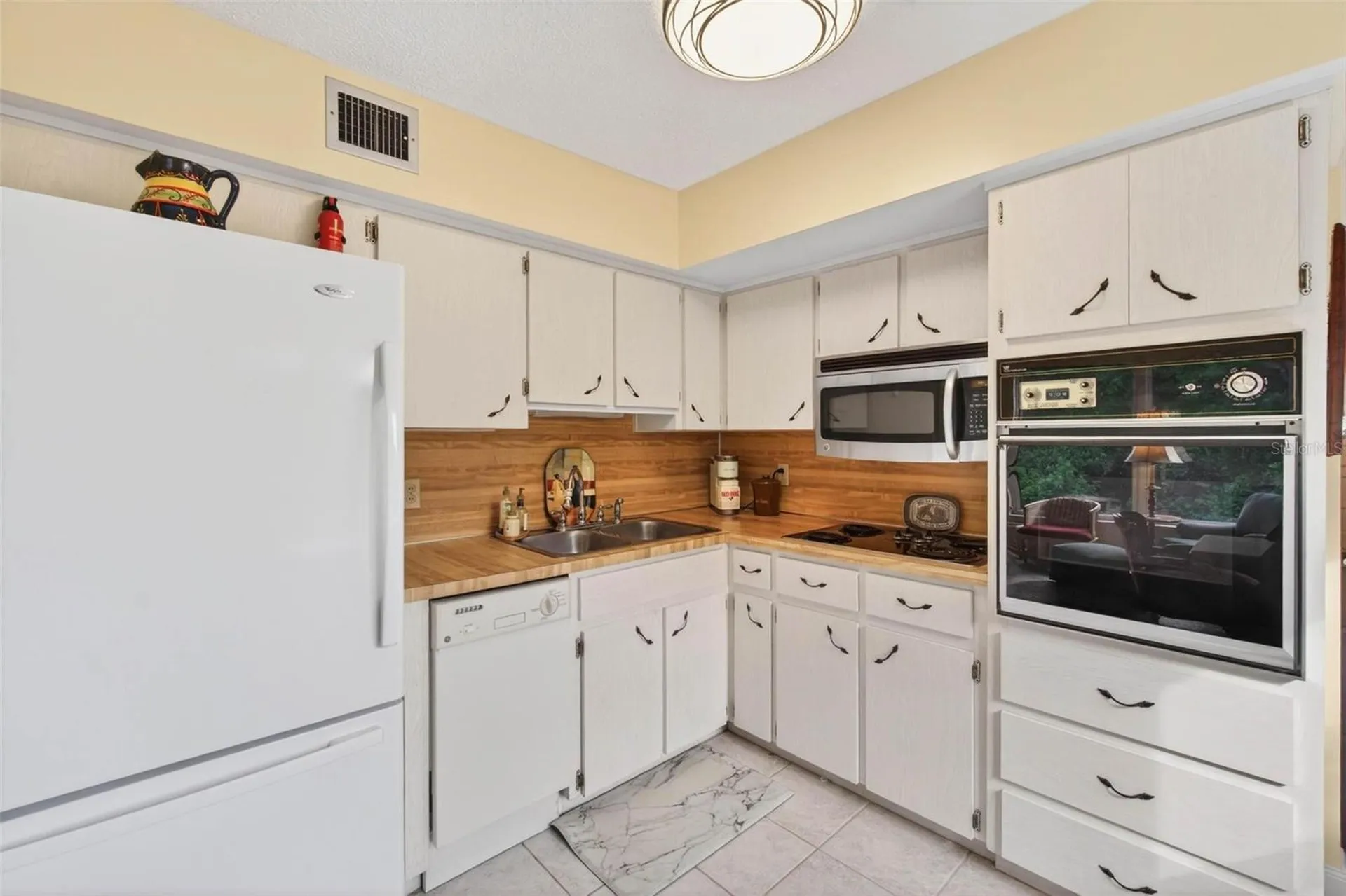 2461 Rhodesian Drive Clearwater FL 33763