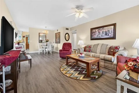 2461 Rhodesian Drive Clearwater FL 33763