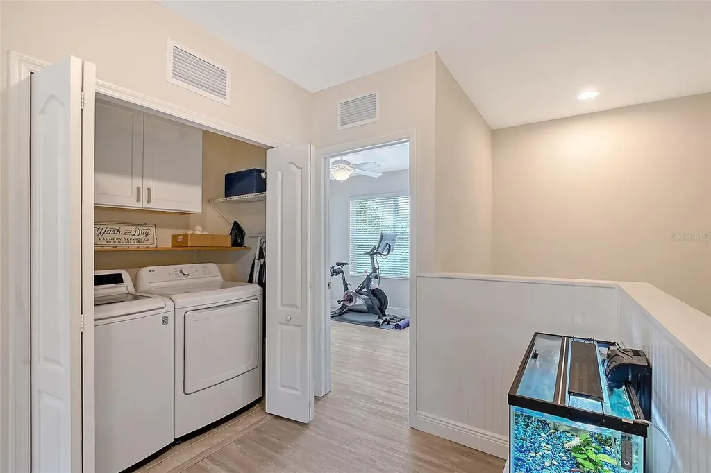 1738 Siesta Drive Sarasota FL 34239