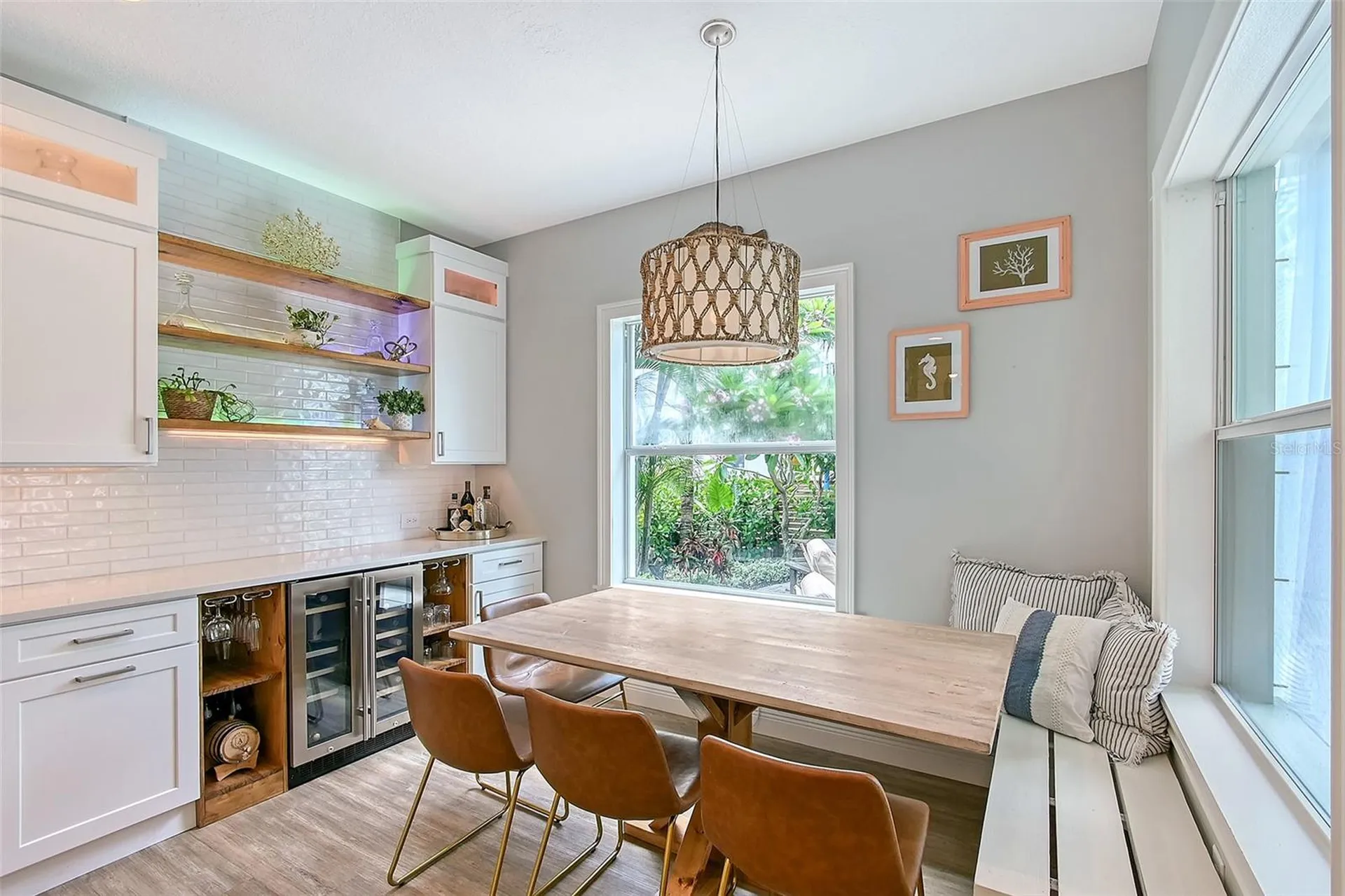 1738 Siesta Drive Sarasota FL 34239
