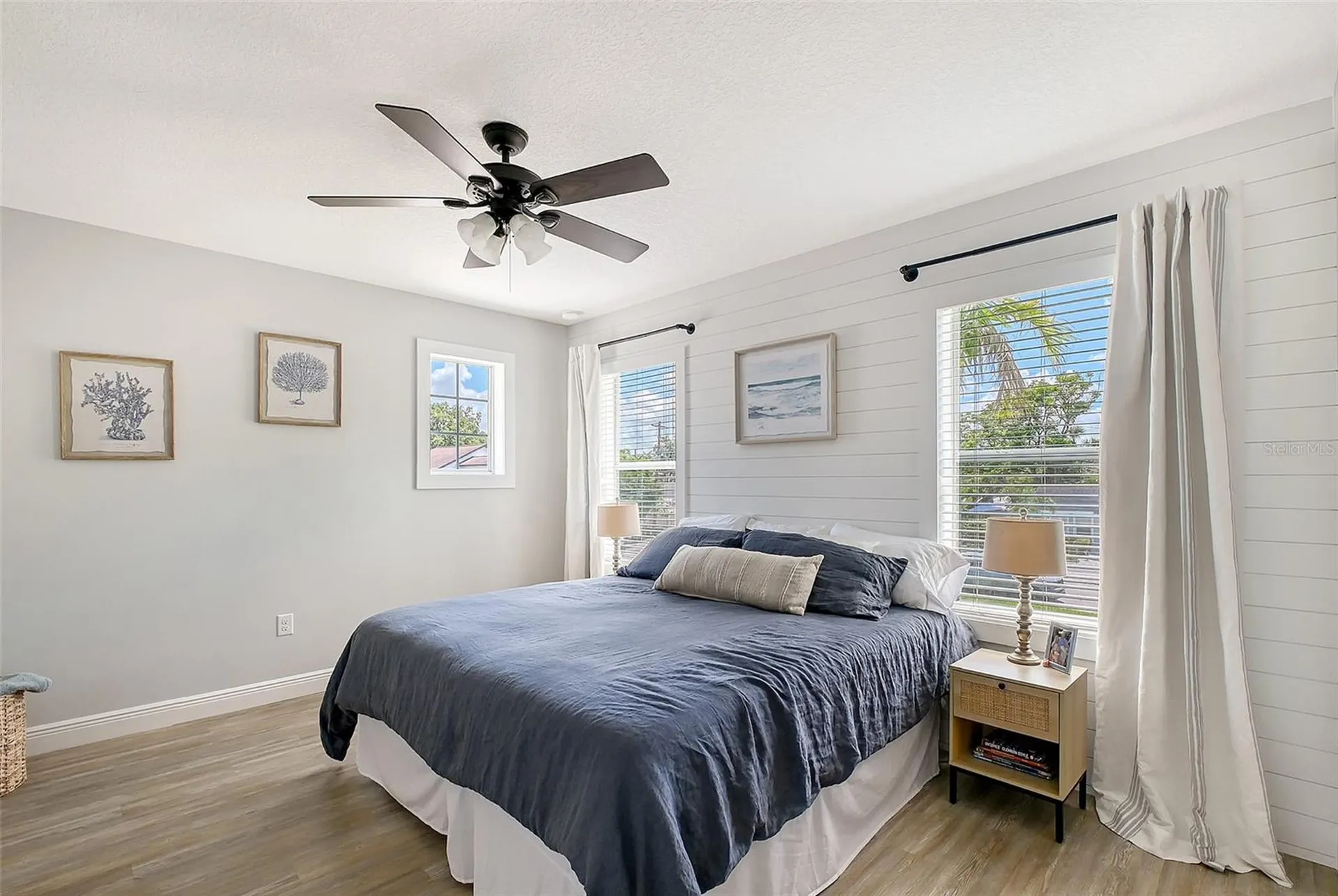 1738 Siesta Drive Sarasota FL 34239