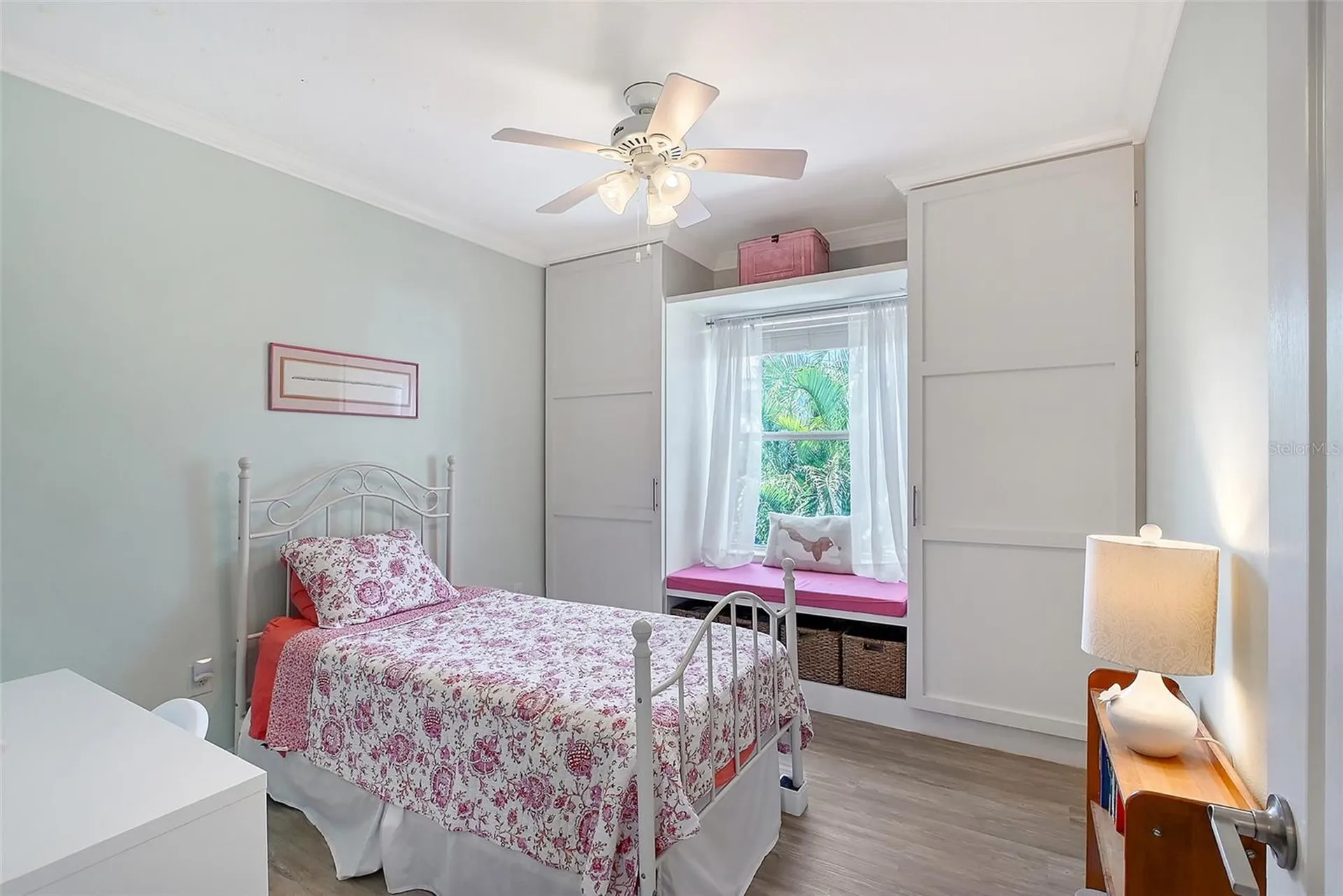 1738 Siesta Drive Sarasota FL 34239
