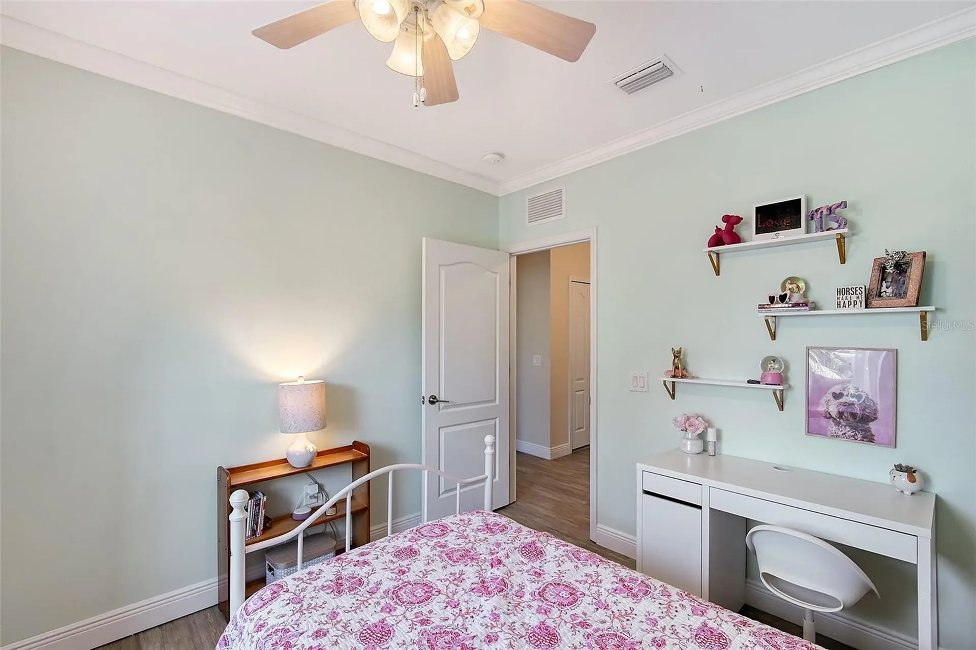 1738 Siesta Drive Sarasota FL 34239