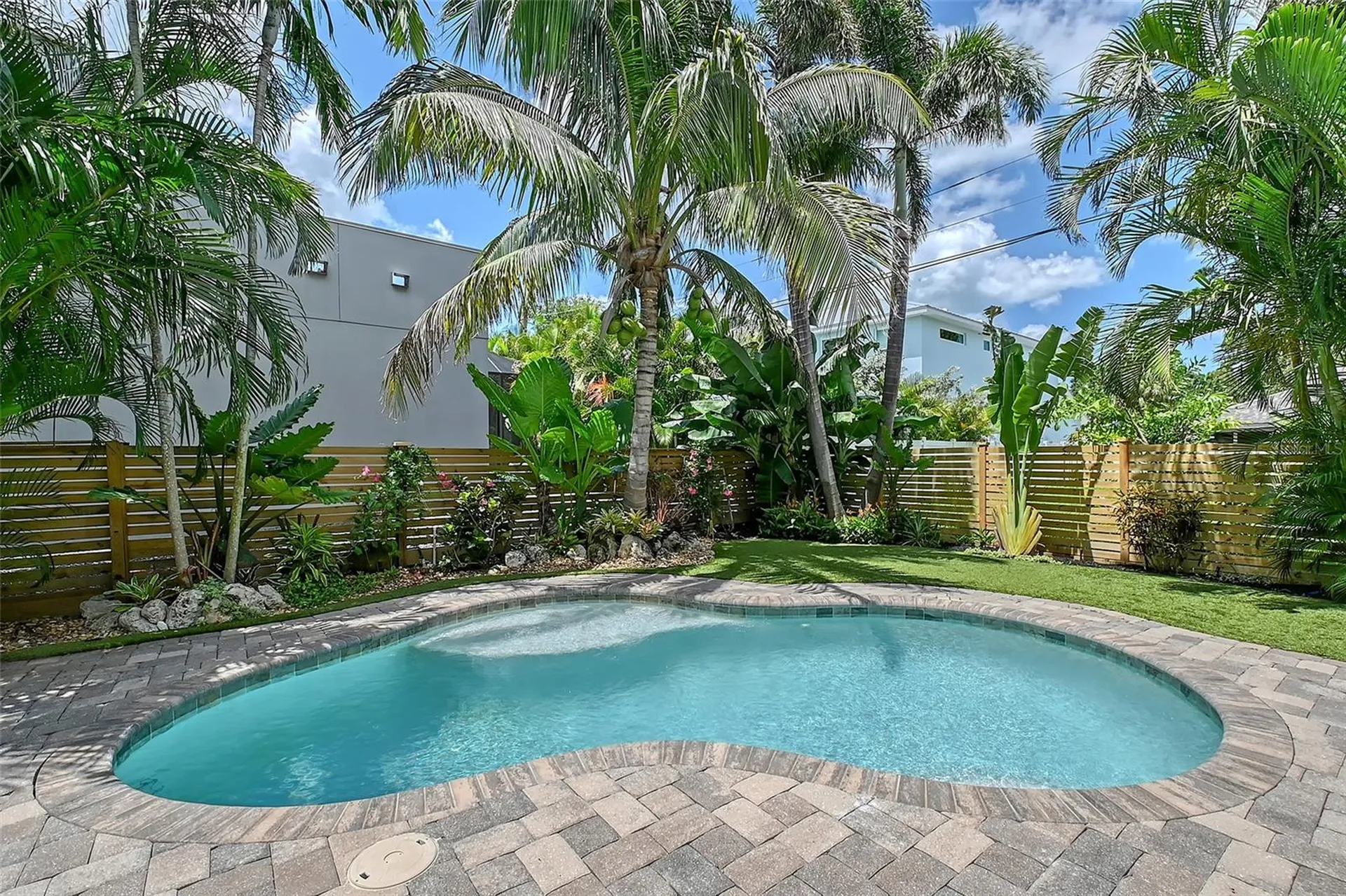1738 Siesta Drive Sarasota FL 34239