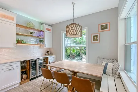 1738 Siesta Drive Sarasota FL 34239