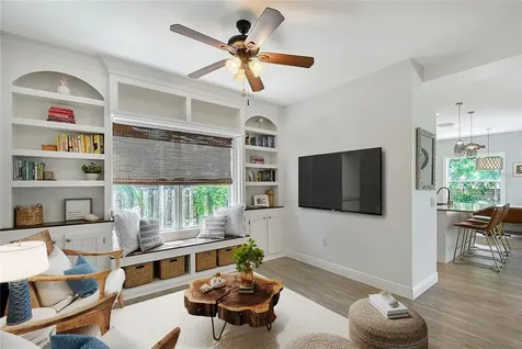 1738 Siesta Drive Sarasota FL 34239