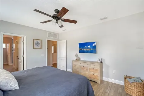 1738 Siesta Drive Sarasota FL 34239