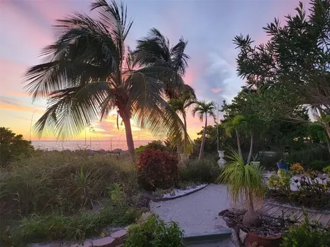 505 67th Avenue St Pete Beach FL 33706