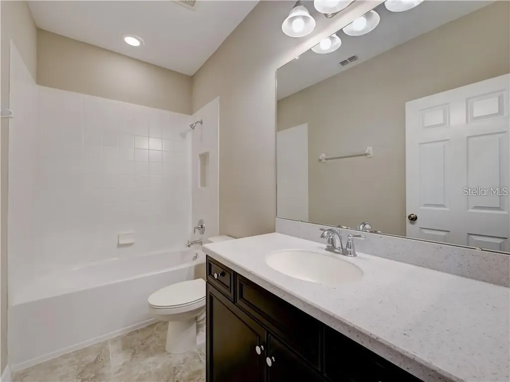 1074 Amber Leaf Trail Wesley Chapel FL 33544