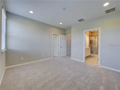 1074 Amber Leaf Trail Wesley Chapel FL 33544