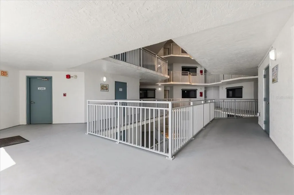 5207 S Atlantic Avenue New Smyrna Beach FL 32169