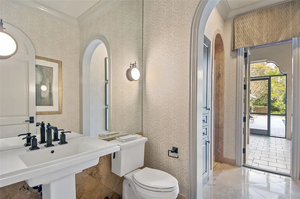 9349 Tibet Pointe Circle Windermere FL 34786