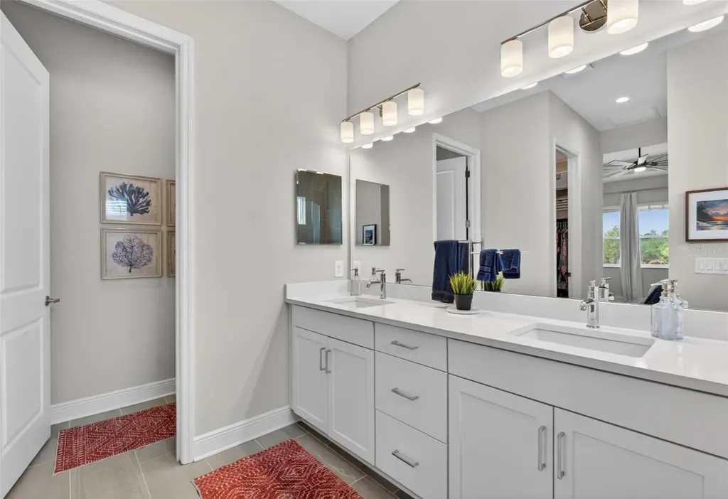 10269 Canaveral Circle Sarasota FL 34241