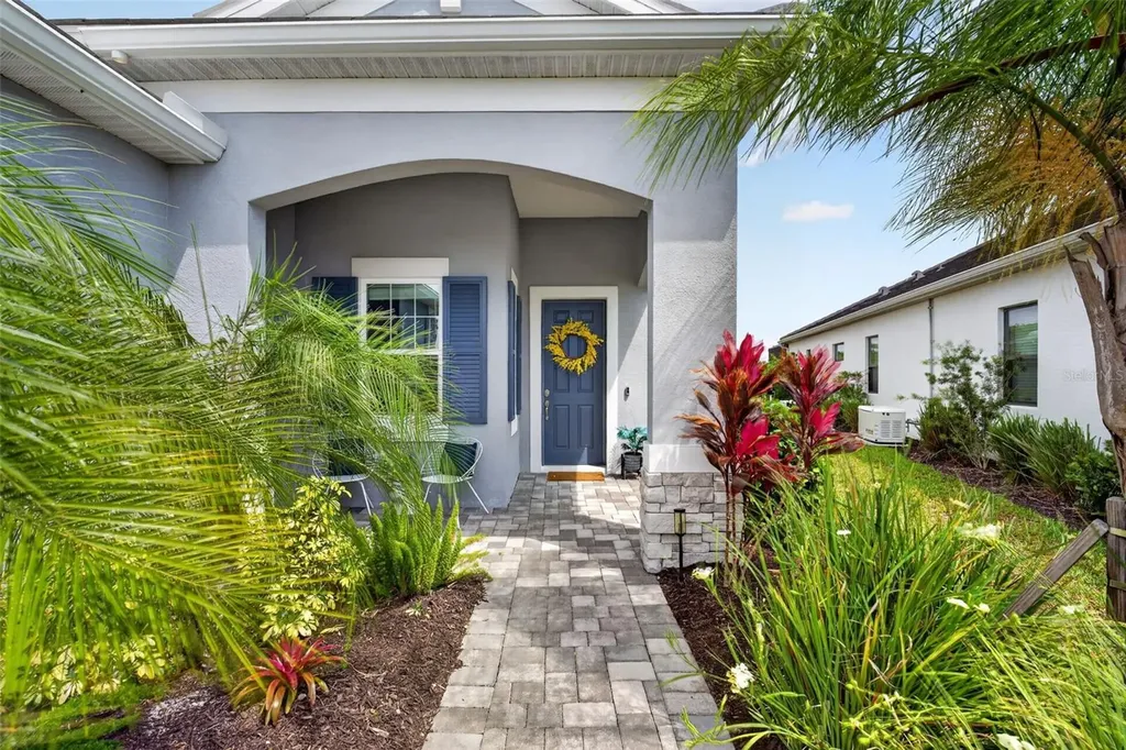 10269 Canaveral Circle Sarasota FL 34241